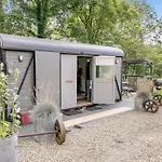 1 Bed In Harrogate Oc-81300