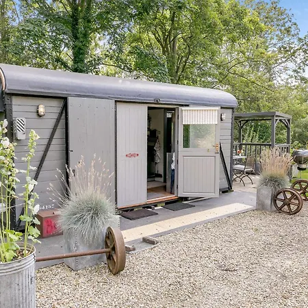 1 Bed In Harrogate 81300