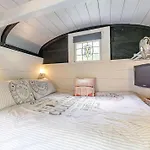 1 Bed In Harrogate Oc-81300